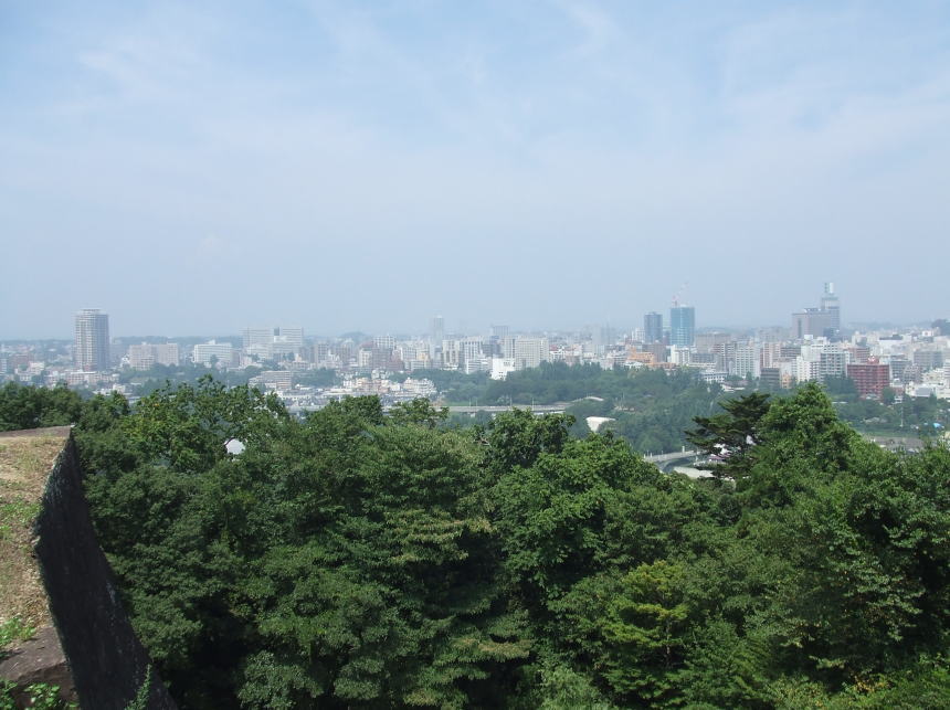 仙台城からの眺め（右側）