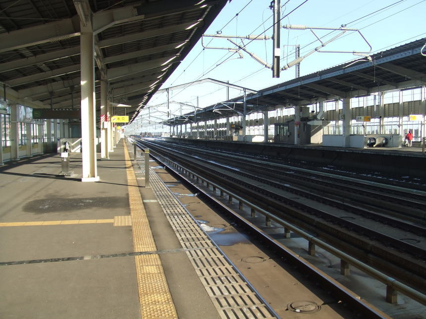 古川駅新幹線ホーム
