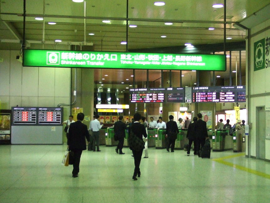 上野駅　新幹線乗換え改札
