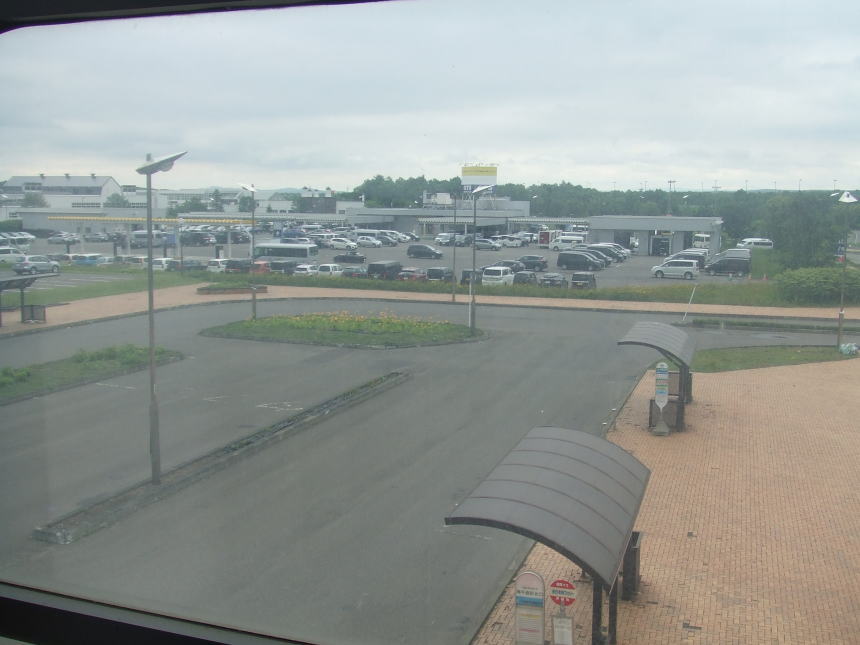 南千歳駅北口の風景