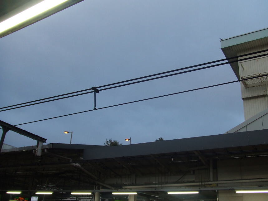 上野駅ホーム上からの空