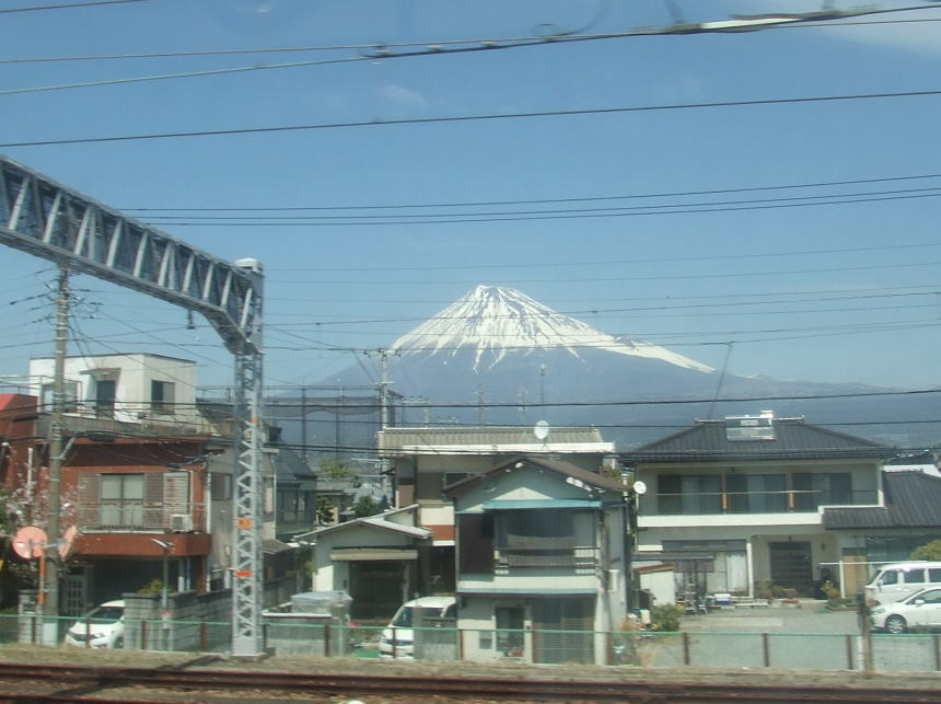 吉原駅付近の富士山