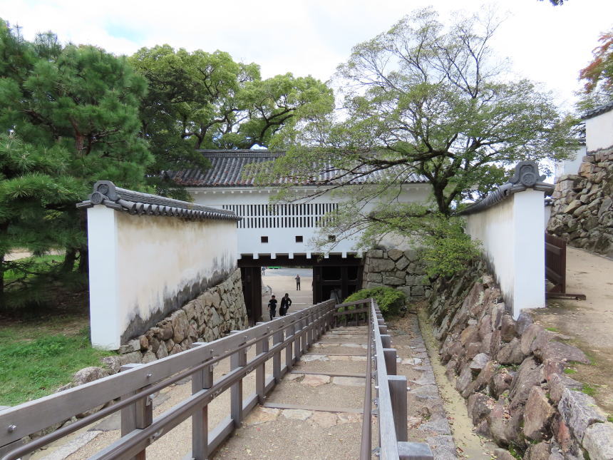 廊下門（内側）