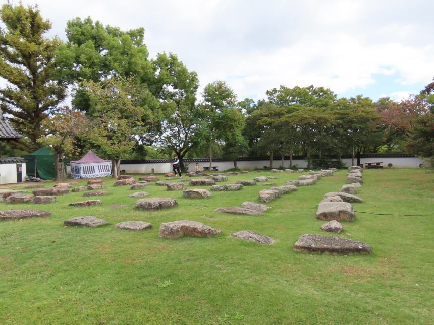 天守閣礎石（移設）