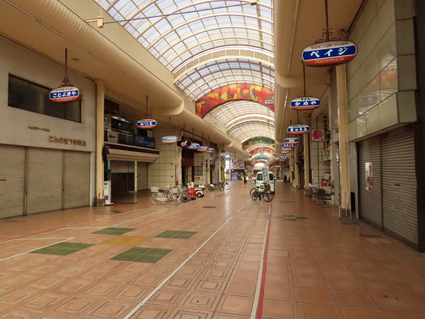 シャッター街なのか？