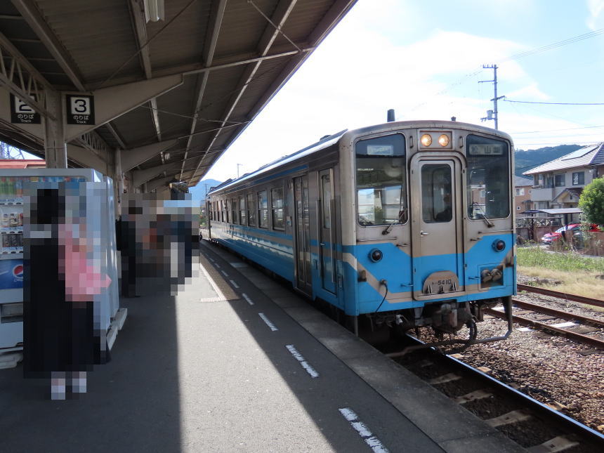 伊予大洲駅3番ホーム