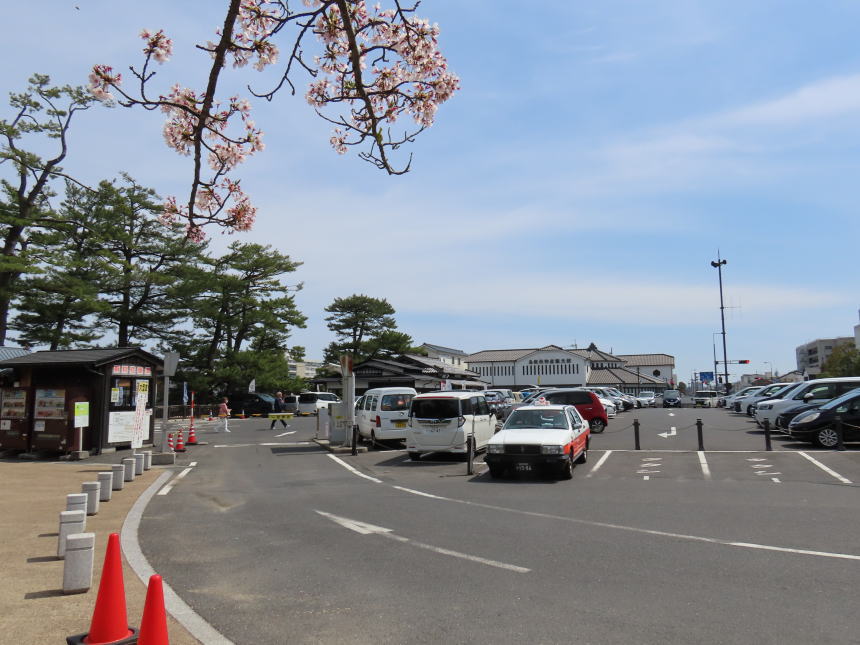 松江城市営駐車場