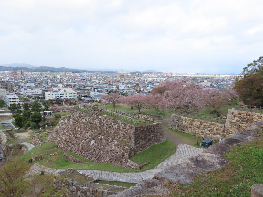 天球丸跡からの眺望（西側）